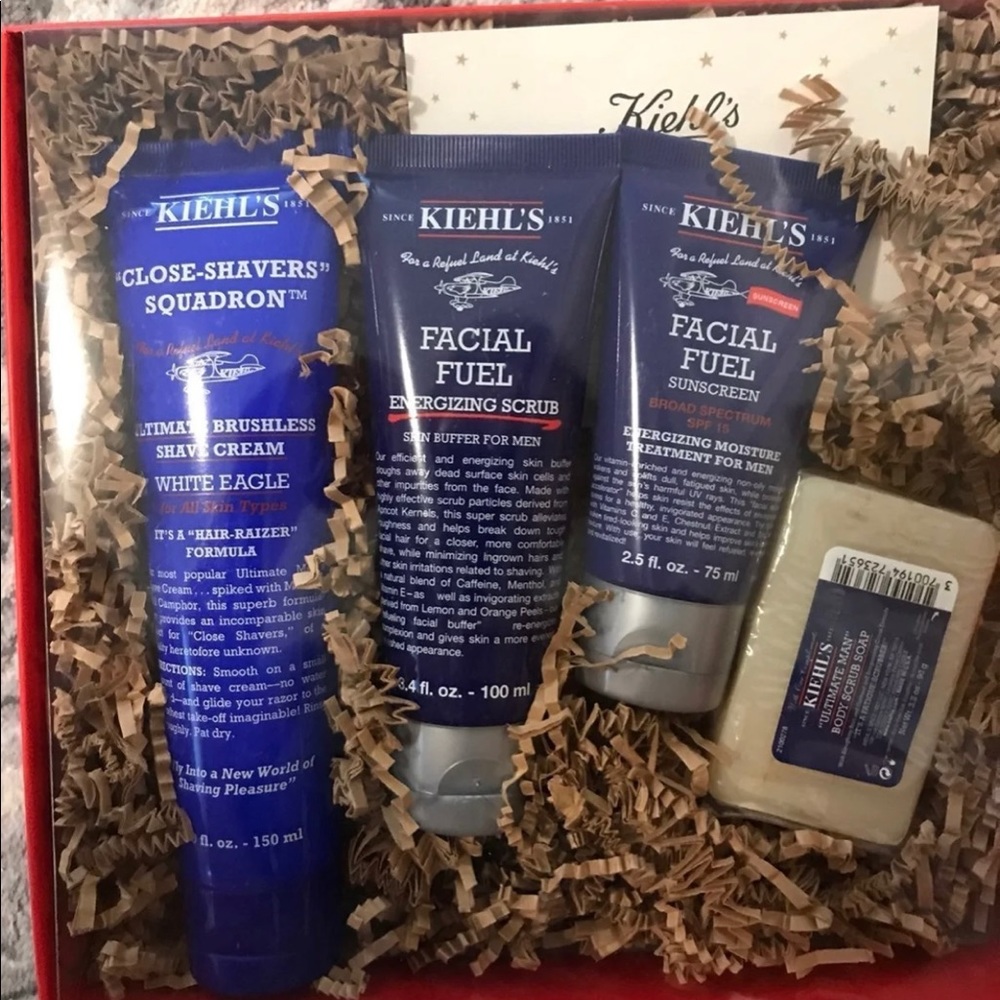 Brand new Kiehls box set